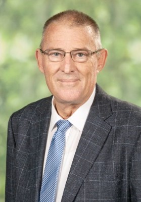 Conroy, Les.jpg